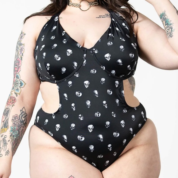Killstar Plus Size Rebel Fate Black Skull Swimsuit 3XL NEW - Picture 1 of 4